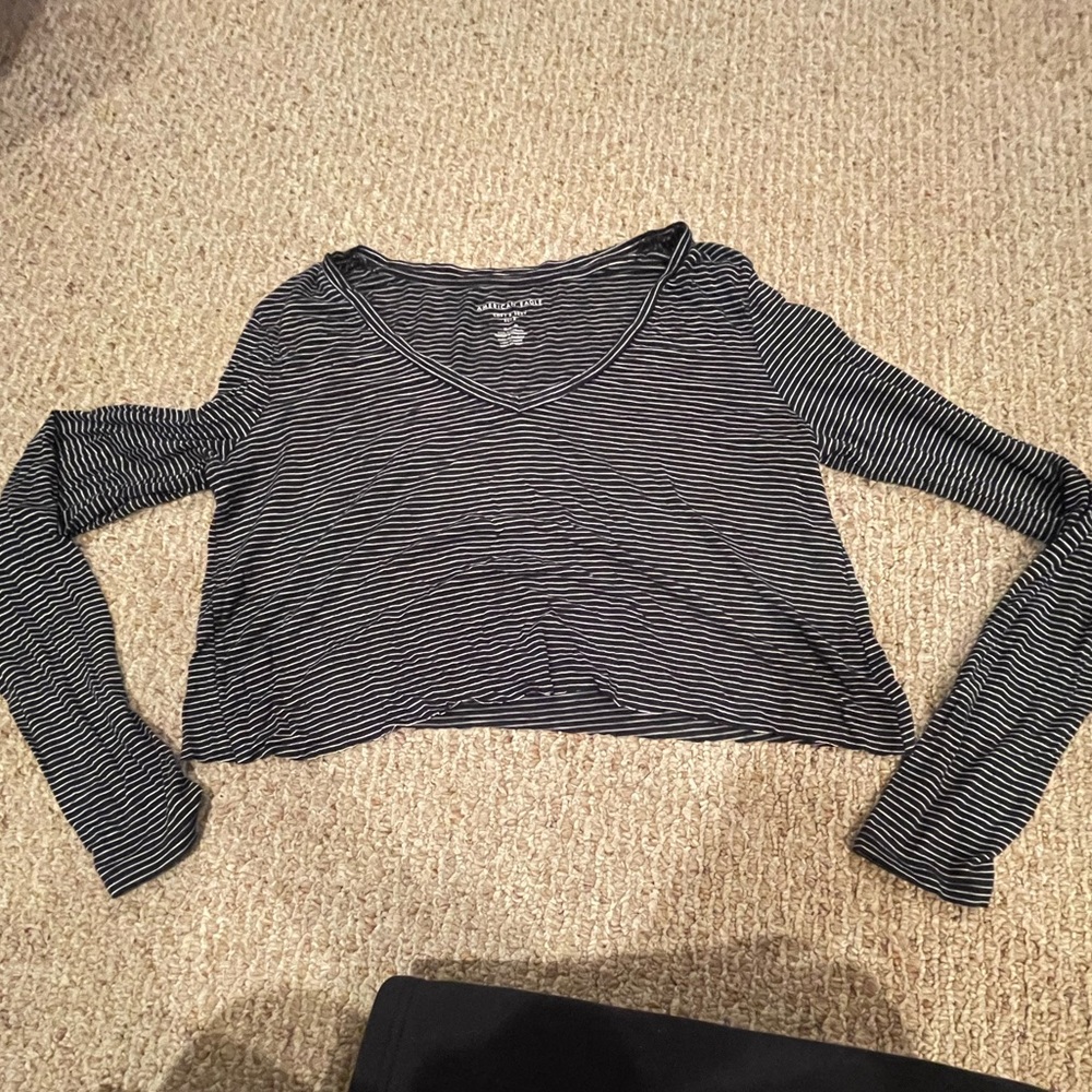 AMERICAN EAGLE STRIPED TOP